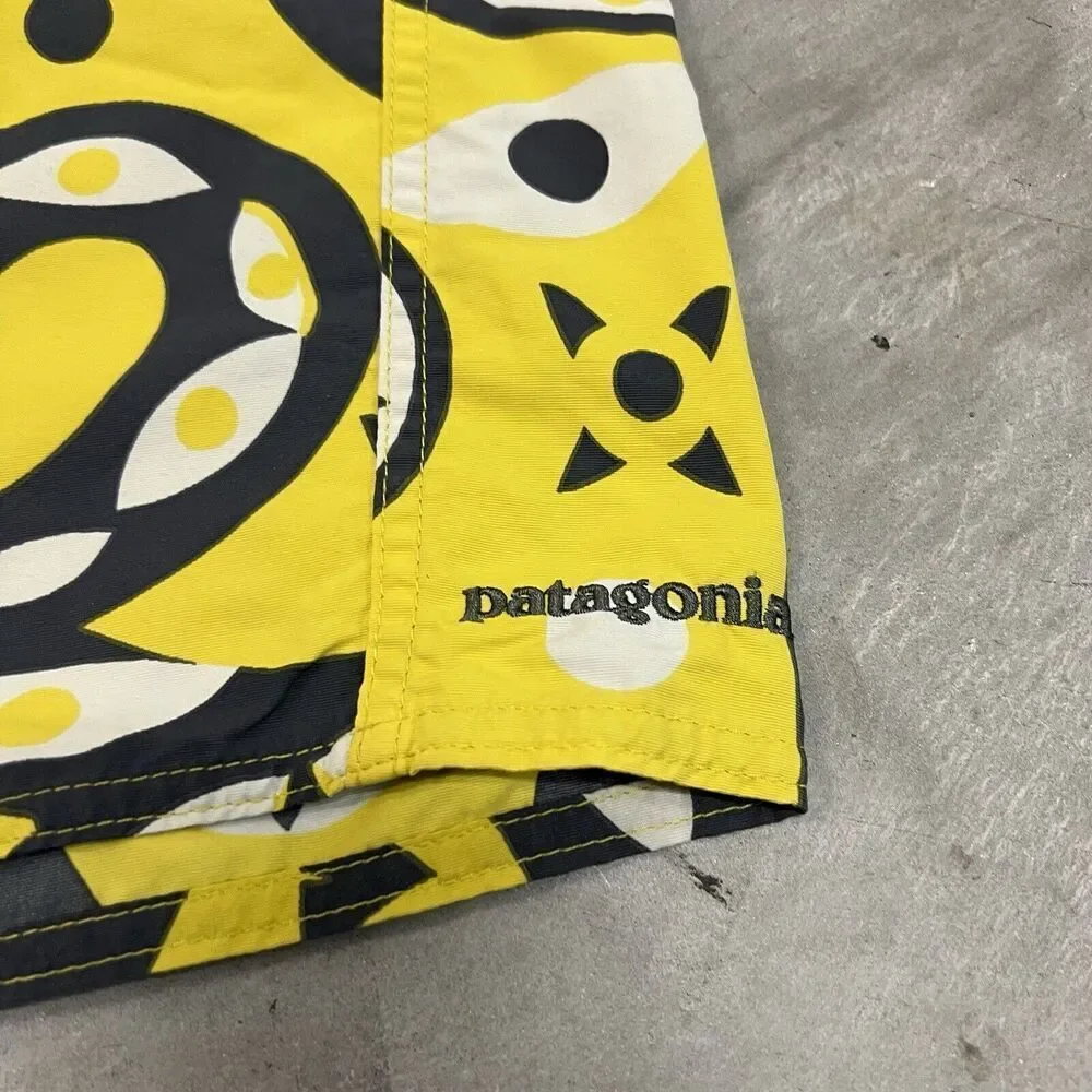 Patagonia Men’s Board Shorts Yellow and Grey Geometric Pattern Size 30 Swimsuit - Picture 3 of 8